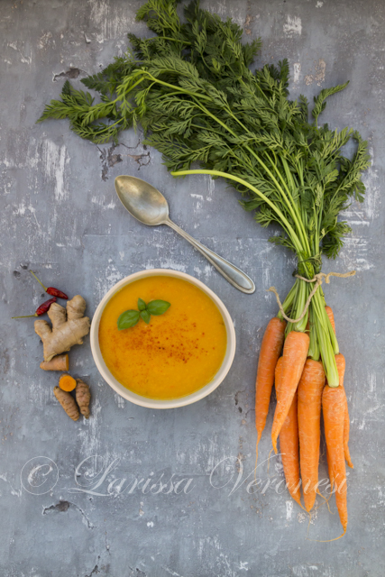 Karotten-Kurkuma-Suppe mit Ingwer und Chili